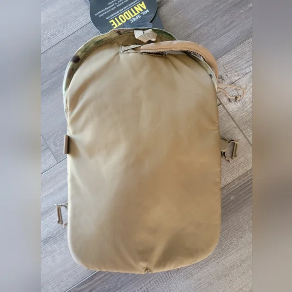 New With Tags Camelbak Armorbak in Multi Cam - Picture 2 of 3